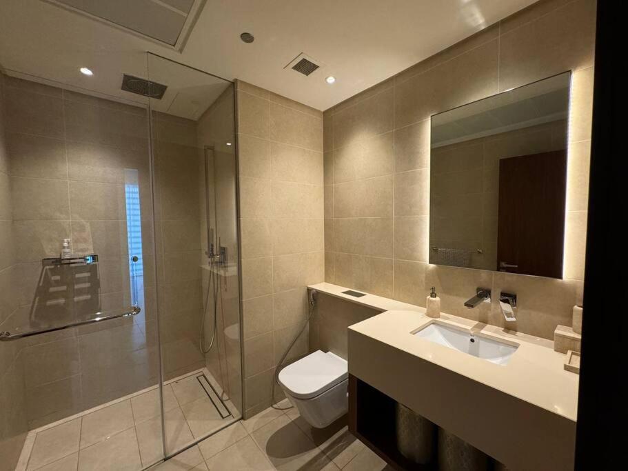 Lux 2br In Marina Gate With Stunning Views Apartment