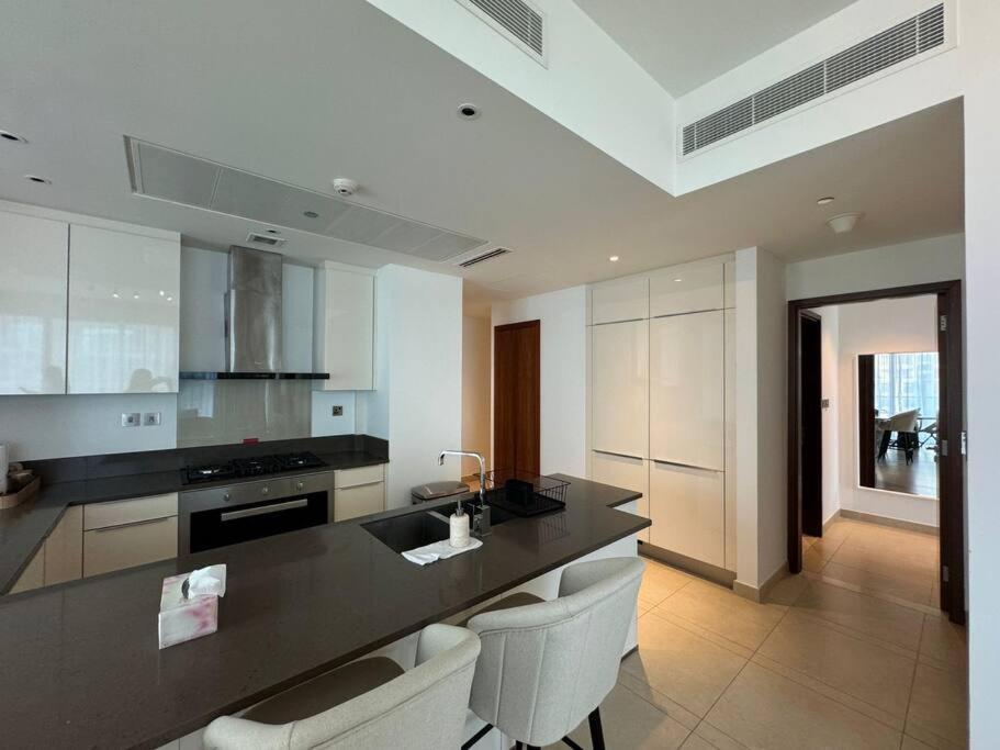 Lux 2br In Marina Gate With Stunning Views Apartment *